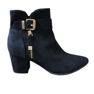 Liz Claiborne black boots